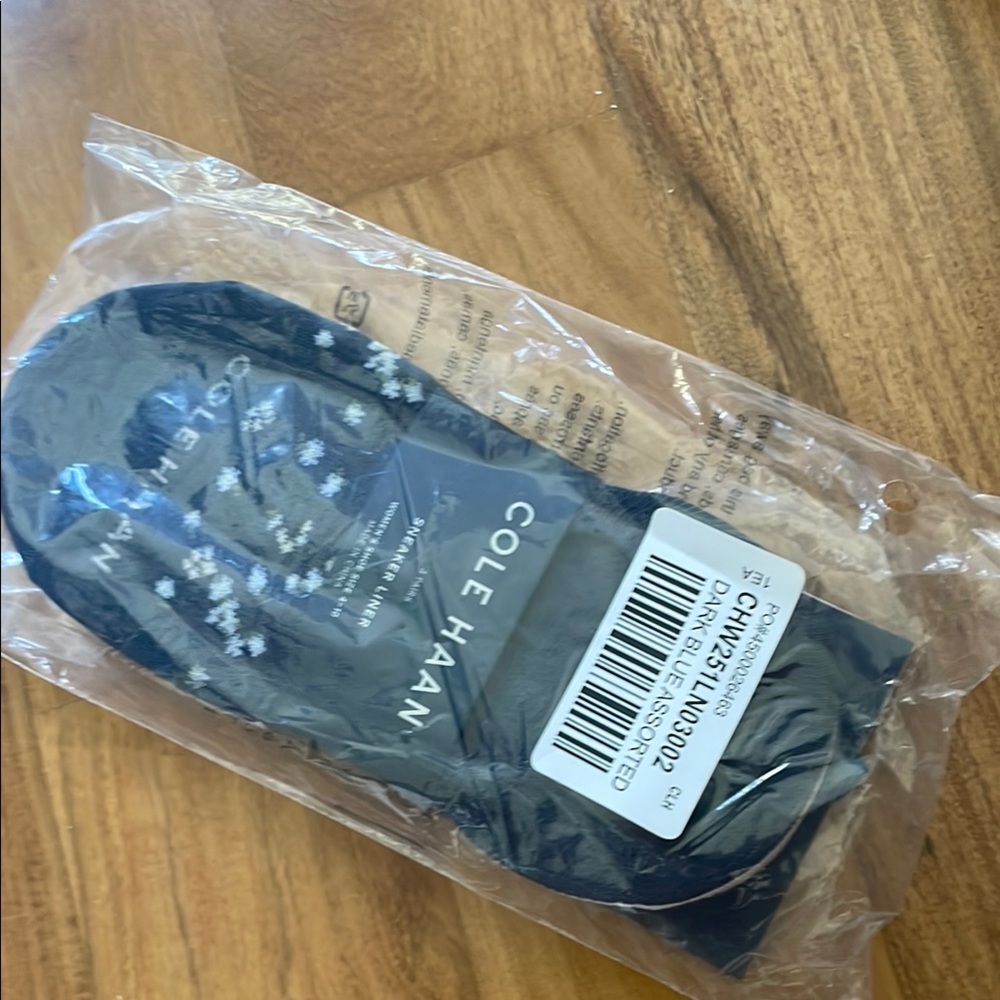 Cole Haan Women's 3 Pack Floral and Solid Sock Liners dark blue assortment